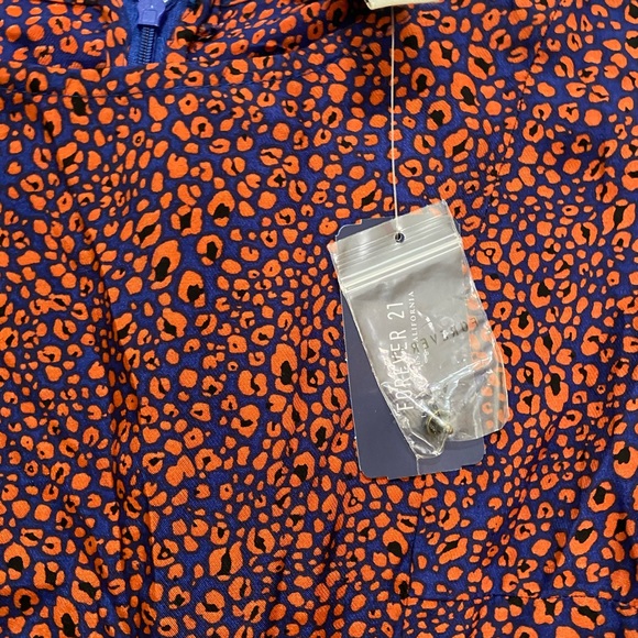 NWT FOREVER 21 Jumpsuit - Picture 10 of 11